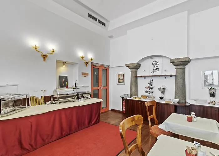 Hotel Schild - Self Check-in - Nature And Wine Area 4*