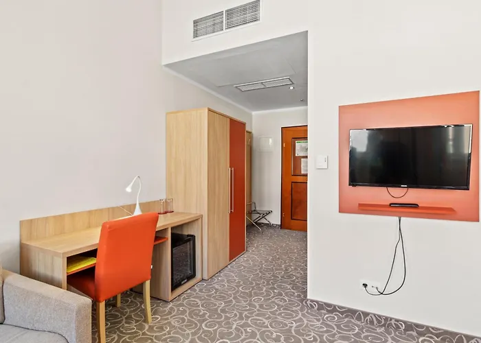 Hotel Schild - Self Check-in - Nature And Wine Area